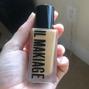 IL MAKIAGE 105 foundation